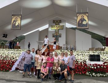 Viac ako 20 tisíc kvetov zdobilo liturgický priestor v Prešove