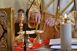 Svätá liturgia v gréckom jazyku